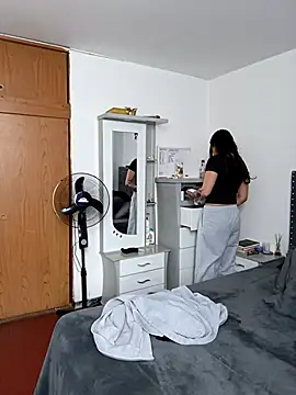 asumi 18 online show from 03-12-26, 05:39