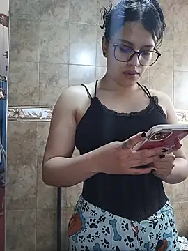 asumi 18 online show from 11-20-25, 02:51