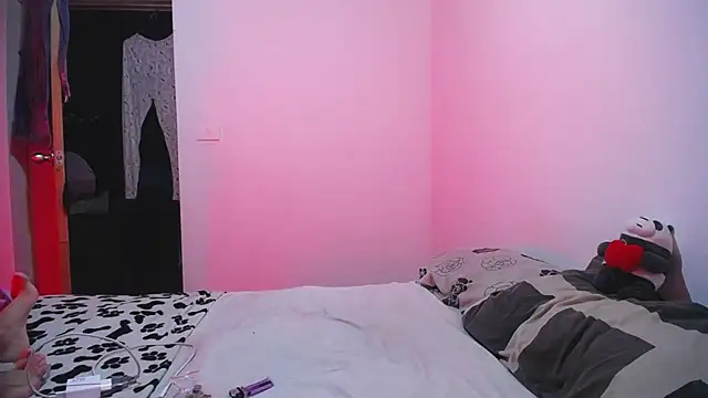 Candy Grey28 online show from 10-29-25, 04:00