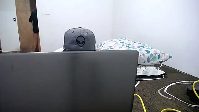 Candy Grey28 online show from 10-31-25, 02:52