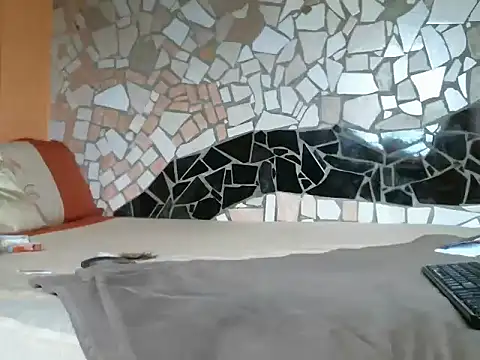 Pretty miss devilxxx35 online show from 04-09-26, 12:44