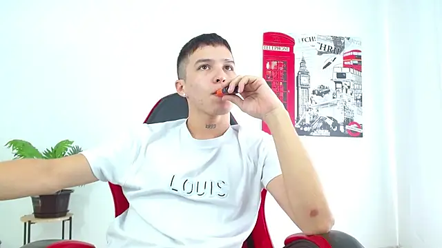 Cumandres18 online show from 11-26-25, 02:39