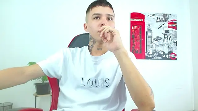 Cumandres18 online show from 12-22-25, 01:44