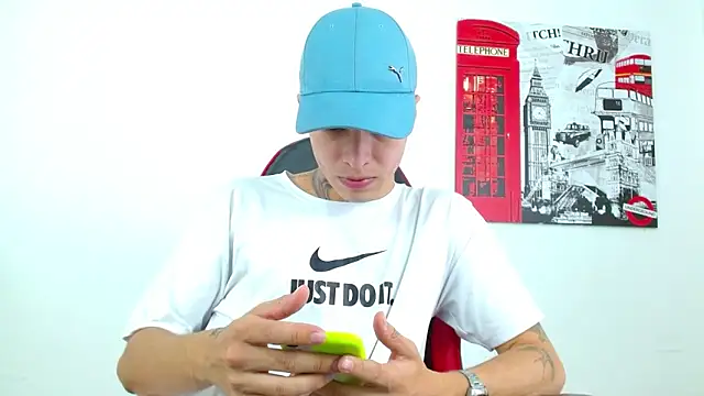 Cumandres18 online show from 02-12-26, 03:01