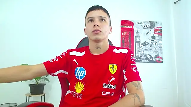 Cumandres18 online show from 11-25-25, 02:06