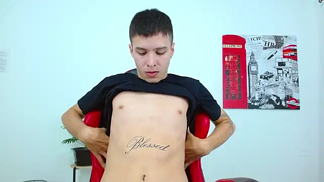 Cumandres18 online show from 11-28-25, 01:55