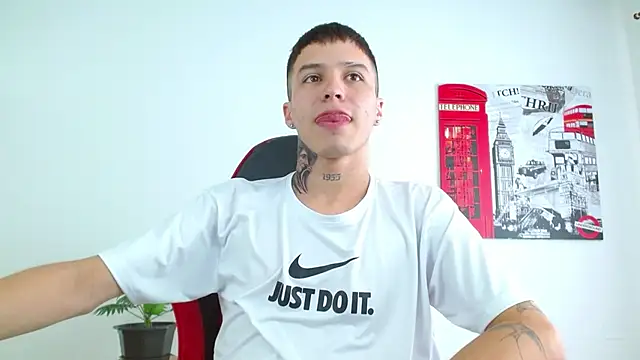 Cumandres18 online show from 12-15-25, 02:12