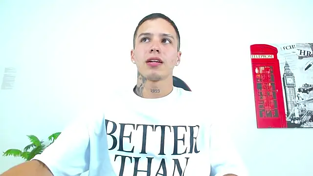 Cumandres18 online show from 04-15-26, 08:53