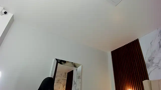 GIANAMILLER6 online show from 05-09-26, 12:08