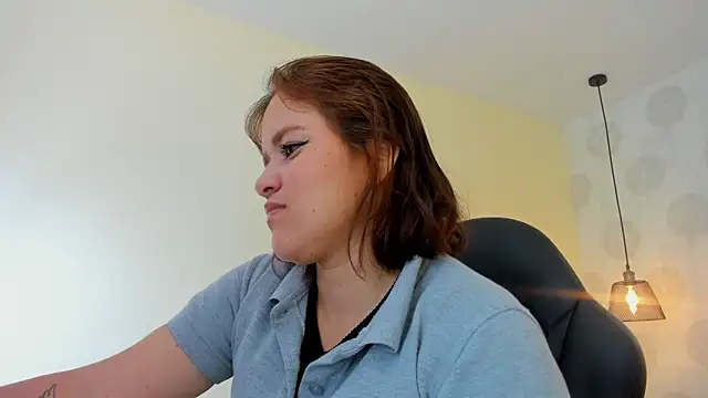 GIANAMILLER6 online show from 06-25-26, 12:21