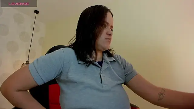 GIANAMILLER6 online show from 11-13-25, 12:09