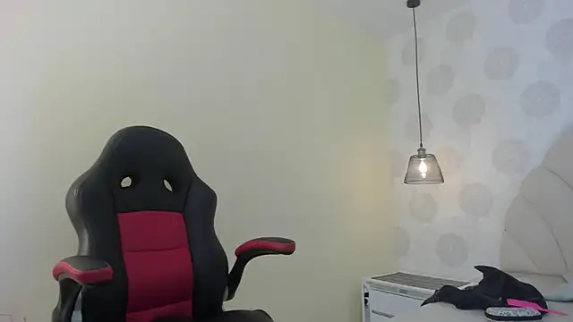 GIANAMILLER6 online show from 09-26-25, 12:23