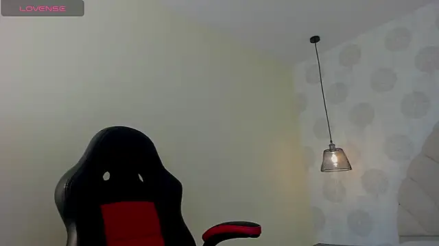 GIANAMILLER6 online show from 10-01-25, 12:09