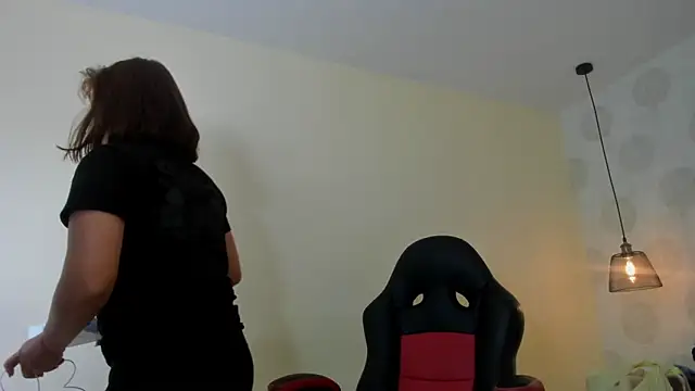 GIANAMILLER6 online show from 06-20-26, 12:10