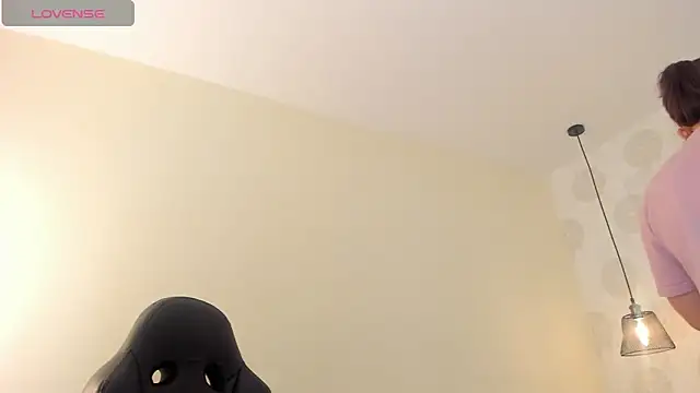 GIANAMILLER6 online show from 10-07-25, 12:17