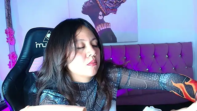 catalina santana20 online show from 11-21-25, 08:52