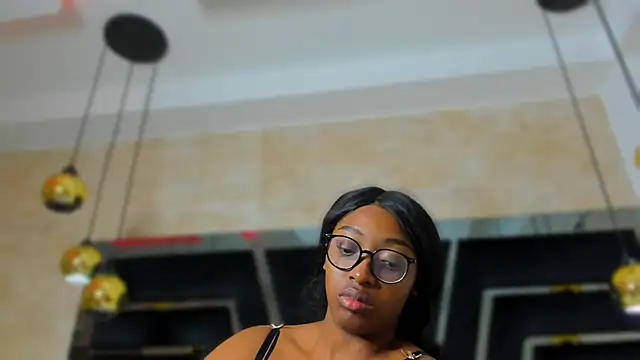 YallianaBrooks online show from 06-20-26, 12:10