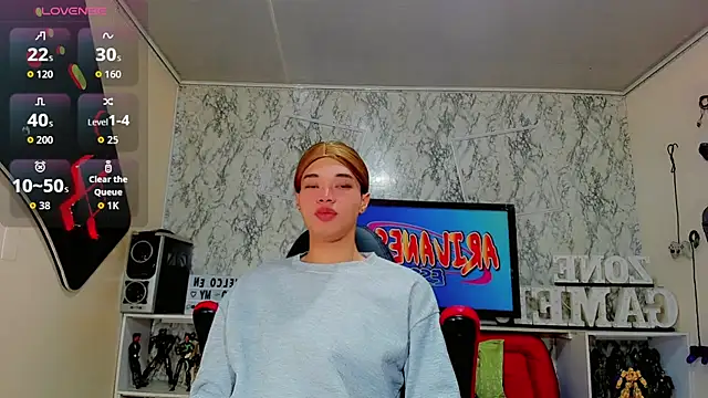 Madison Mujica online show from 09-30-25, 11:38