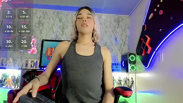 Madison Mujica online show from 10-13-25, 11:23