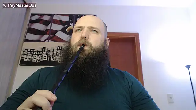 Snapshot of PayMasterGus chatting on 09-25-25, 02:06 PayMasterGus online show from 09-25-25, 02:06