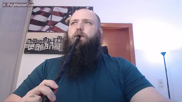 Snapshot of PayMasterGus chatting on 10-24-25, 03:16 PayMasterGus online show from 10-24-25, 03:16