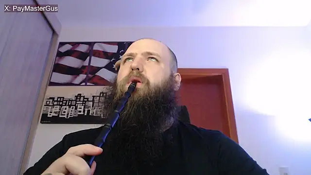 Snapshot of PayMasterGus chatting on 09-17-25, 10:12 PayMasterGus online show from 09-17-25, 10:12