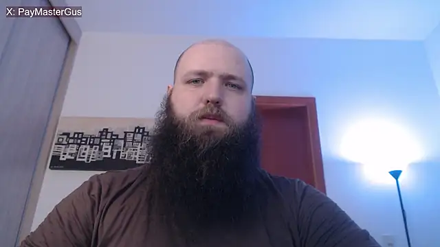 Snapshot of PayMasterGus chatting on 11-05-25, 05:43 PayMasterGus online show from 11-05-25, 05:43