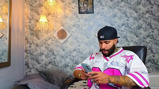 Snapshot of Apolo_rousse1 chatting on 01-16-26, 09:19 Apolo rousse1 online show from 01-16-26, 09:19