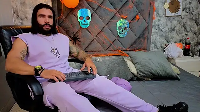 Apolo rousse1 online show from 10-15-25, 08:50