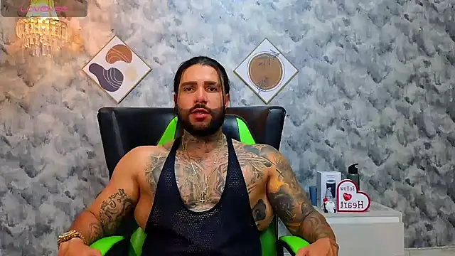 Snapshot of Apolo_rousse1 chatting on 02-27-26, 10:09 Apolo rousse1 online show from 02-27-26, 10:09