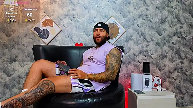 Snapshot of Apolo_rousse1 chatting on 02-18-26, 09:22 Apolo rousse1 online show from 02-18-26, 09:22