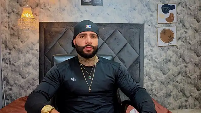 Apolo rousse1 online show from 11-23-25, 06:29