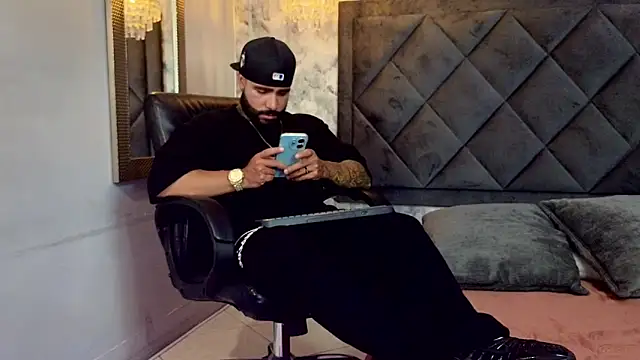 Apolo rousse1 online show from 09-23-25, 09:11