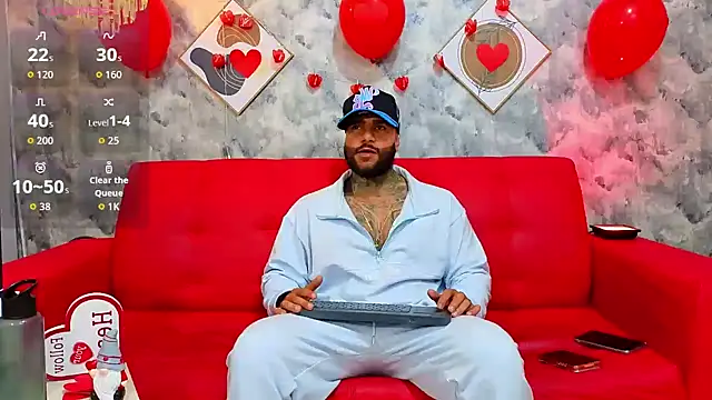 Snapshot of Apolo_rousse1 chatting on 02-16-26, 10:18 Apolo rousse1 online show from 02-16-26, 10:18