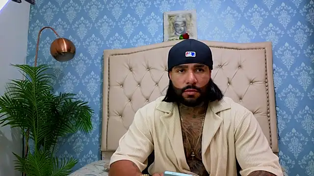 Apolo rousse1 online show from 09-28-25, 09:00