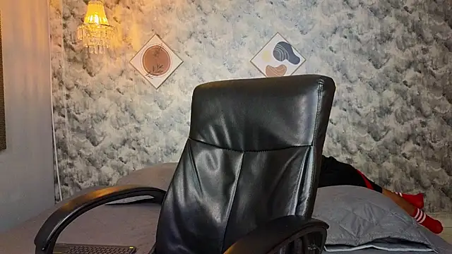 Apolo rousse1 online show from 12-20-25, 10:01