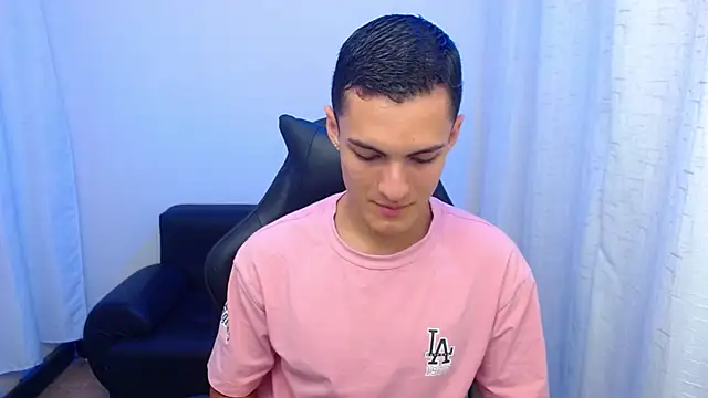 Matiius18 online show from 03-07-26, 02:11