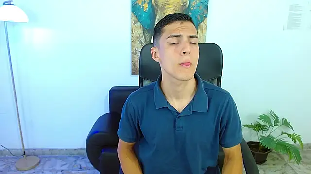 Matiius18 online show from 04-11-26, 02:43