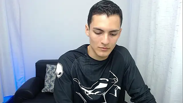 Matiius18 online show from 12-03-25, 01:54