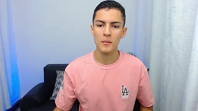 Matiius18 online show from 10-27-25, 01:56