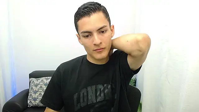 Matiius18 online show from 11-01-25, 02:00