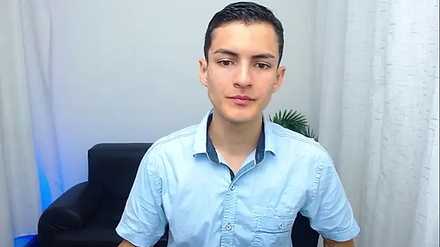 Matiius18 online show from 12-04-25, 02:27