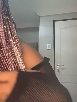 BQueen223 online show from 11-17-25, 10:58