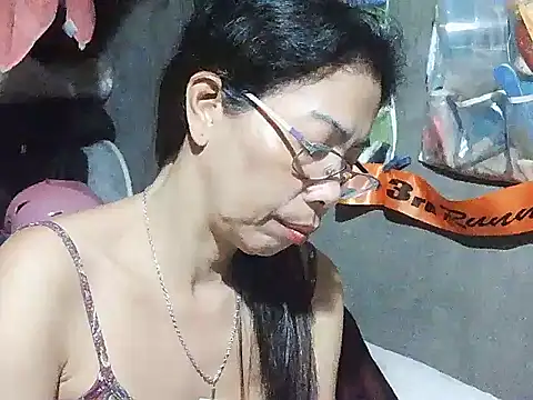 Mayumie05 online show from 11-21-25, 11:09