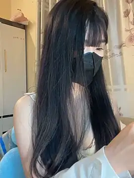 Dior baby online show from 02-25-26, 04:56