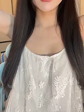 Dior baby online show from 02-27-26, 02:34