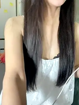 Snapshot of Dior_baby chatting on 10-07-25, 02:12 Dior baby online show from 10-07-25, 02:12