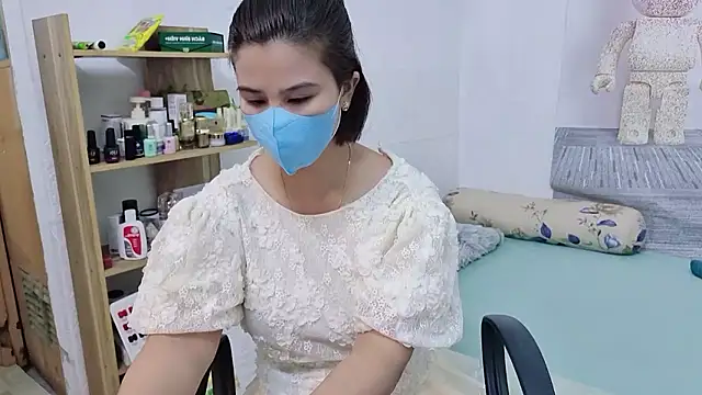 Snapshot of MichiLovely chatting on 09-22-25, 09:43 MichiLovely online show from 09-22-25, 09:43