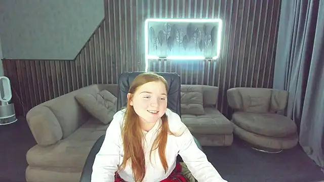 KattyRose8 online show from 10-28-25, 06:18