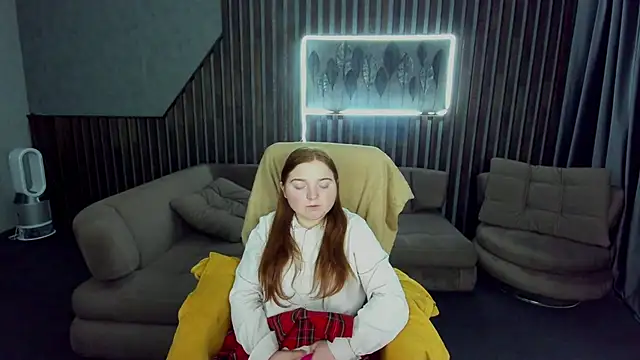 KattyRose8 online show from 10-17-25, 05:44